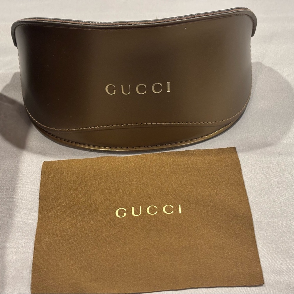 Gucci sunglasses case, box, and chamois (sunglasses not included) - Picture 2 of 6